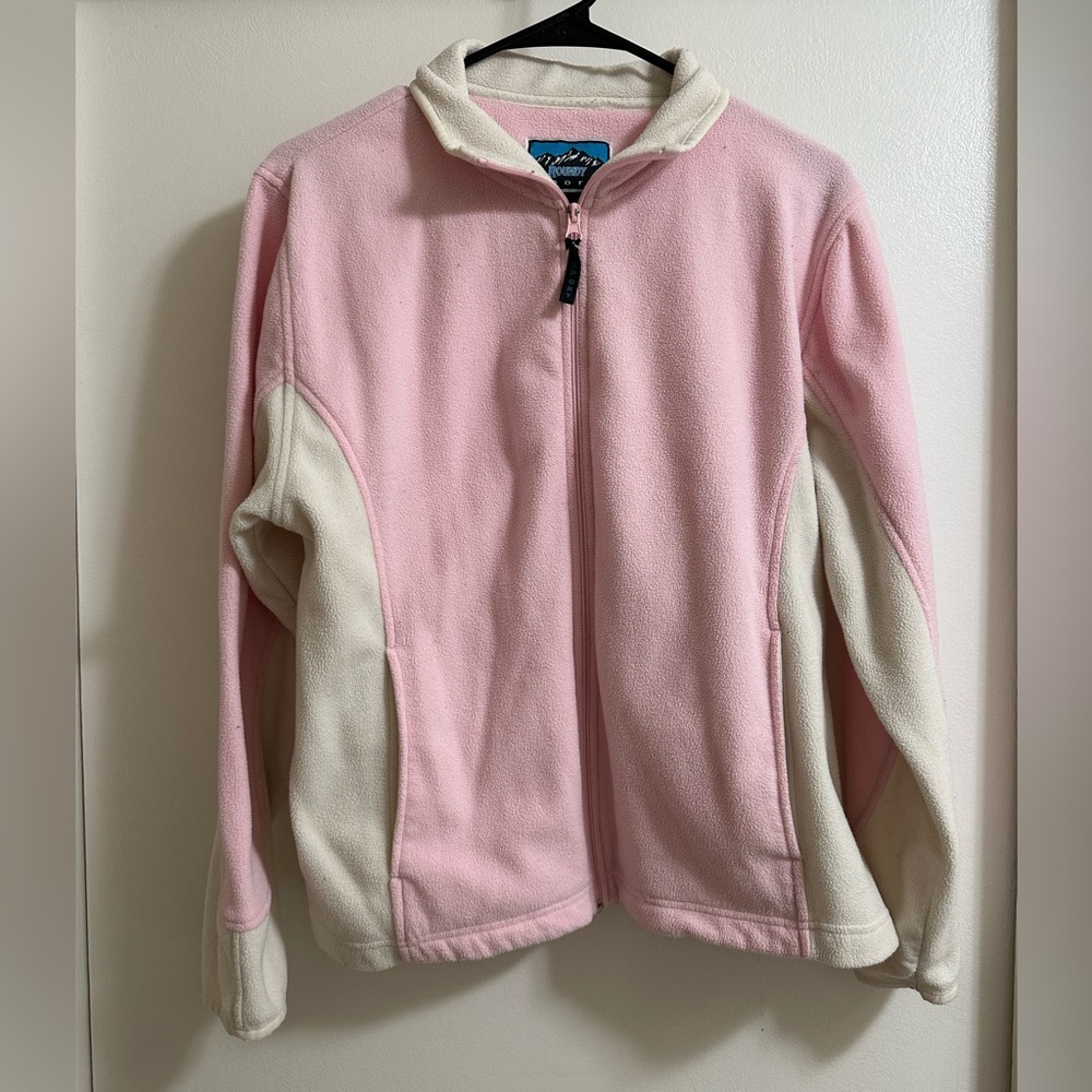 vintage roundy sport pink and cream colorblock zip up